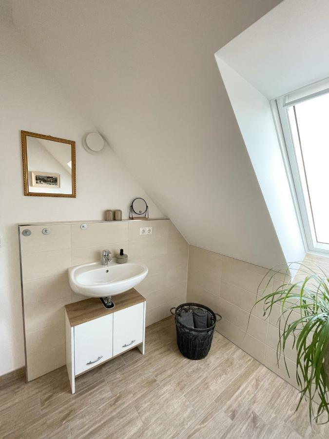 Ferienwohnung Kamrath Mit Wunderschoenem Ausblick Neuruppin Exterior foto
